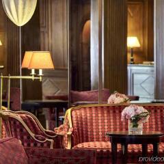 Отель Maison Astor Paris, Curio Collection by Hilton удобства в номере фото 2