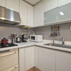 Отель Gangnam Business District Apt в номере