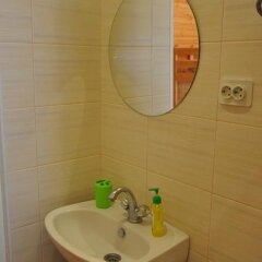 Гостиница Lesnoy Guest House в Сочи отзывы, цены и фото номеров - забронировать гостиницу Lesnoy Guest House онлайн ванная фото 2