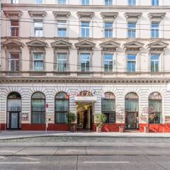 Отель Theaterhotel Wien вид на фасад фото 3