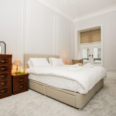 Отель 2 Bedroom Apartment in Westminister Великобритания, Лондон - отзывы, цены и фото номеров - забронировать отель 2 Bedroom Apartment in Westminister онлайн комната для гостей фото 4