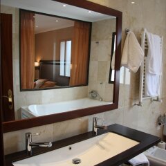 Mulhacén in Guadix, Spain from 54$, photos, reviews - zenhotels.com bathroom
