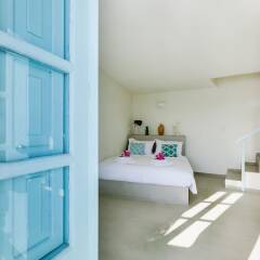 Отель Big Blue Villa by Caldera Houses Греция, Остров Санторини - отзывы, цены и фото номеров - забронировать отель Big Blue Villa by Caldera Houses онлайн балкон