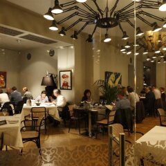 Отель Neiburgs Hotel Латвия, Рига - 4 отзыва об отеле, цены и фото номеров - забронировать отель Neiburgs Hotel онлайн питание фото 2