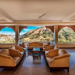 Отель Times Kumbhalgarh Fort Resort-Pure Veg интерьер отеля