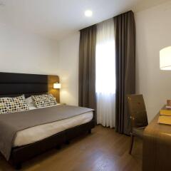 Hotel Plaza комната для гостей фото 3