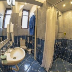 Отель L'Opera Guest House София ванная фото 2