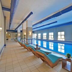 Karinna Hotel Convention & Spa Турция, Бурса - отзывы, цены и фото номеров - забронировать отель Karinna Hotel Convention & Spa онлайн бассейн фото 2