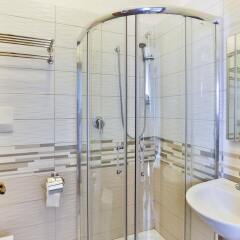 Отель Avana Mare Римини ванная