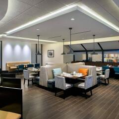Отель Newark Liberty International Airport Marriott США, Ньюарк - отзывы, цены и фото номеров - забронировать отель Newark Liberty International Airport Marriott онлайн интерьер отеля фото 2