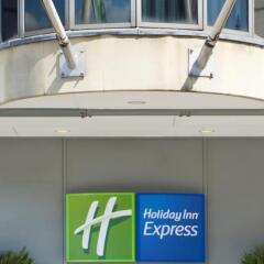 Отель Holiday Inn Express London City парковка