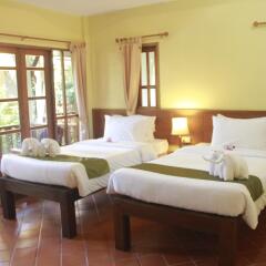 Отель Bangtao Village Resort 3* Номер Делюкс с различными типами кроватей