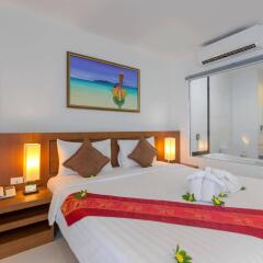 Отель The View Rawada Resort & Spa сейф в номере