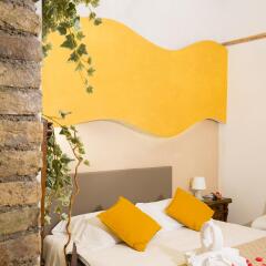 Отель Nerva Accomodation Cavour комната для гостей фото 3