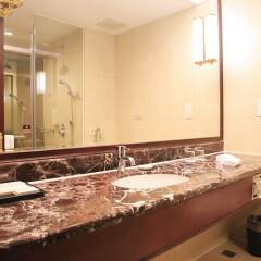 Отель Xianglu Grand Hotel Китай, Сямынь - 1 отзыв об отеле, цены и фото номеров - забронировать отель Xianglu Grand Hotel онлайн ванная