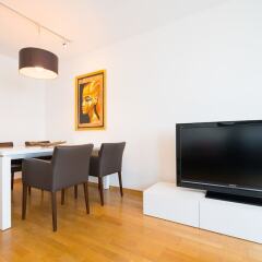 Апартаменты Vienna Residence Elegant Apartment for 2 Near the Famous Mariahilferstrasse Вена комната для гостей фото 3