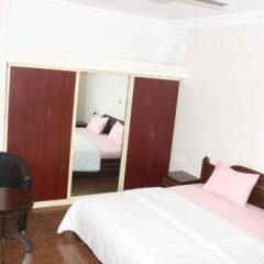 Cute Villa Hotel and Suites сейф в номере