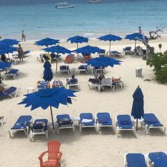 Отель Negril Tree House Resort пляж