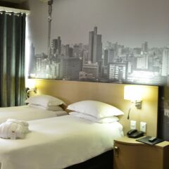 Reef Hotel in Johannesburg, South Africa from 56$, photos, reviews - zenhotels.com guestroom