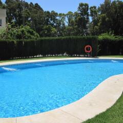 Отель Fan Flat Torremolinos Торремолинос бассейн