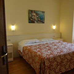 Отель Terme La Serenissima Италия, Абано-Терме - отзывы, цены и фото номеров - забронировать отель Terme La Serenissima онлайн сейф в номере