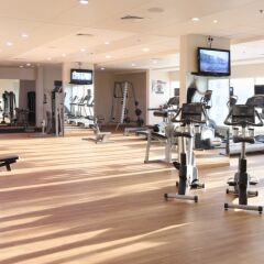 Millennium Plaza Hotel фитнесс-зал фото 2
