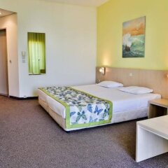 Отель Parkhotel Golden Beach - Все включено комната для гостей фото 4