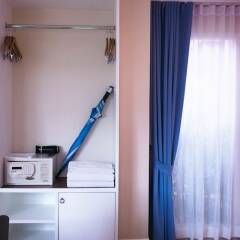Отель The Beach Boutique House сейф в номере