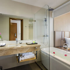 Sen Viet Premium Hotel Nha Trang ванная