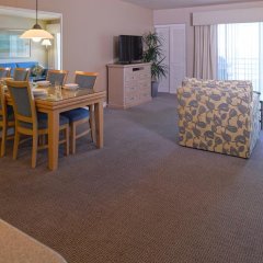 Отель Riviera Beach & Shores Resorts США, Дана-Пойнт - отзывы, цены и фото номеров - забронировать отель Riviera Beach & Shores Resorts онлайн комната для гостей фото 3