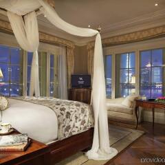 Отель Waldorf Astoria Shanghai on the Bund комната для гостей фото 5