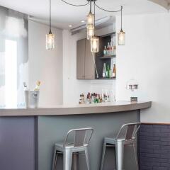 Отель ibis Styles Asnieres Centre гостиничный бар