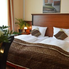 City Hotel West комната для гостей фото 4
