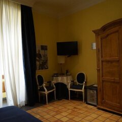 Hotel Cairoli удобства в номере