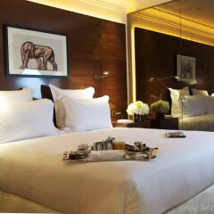 Отель Hôtel Montaigne в номере фото 2