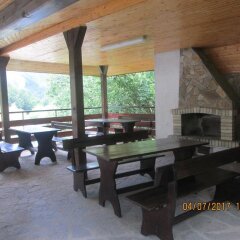 Fisherman's Hut Family Hotel Чепеларе гостиничный бар