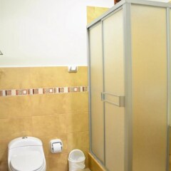 Hotel Sol del Sur in Nazca, Peru from 71$, photos, reviews - zenhotels.com bathroom photo 2