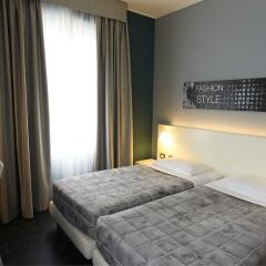 Отель Smart Hotel Milano Италия, Милан - 10 отзывов об отеле, цены и фото номеров - забронировать отель Smart Hotel Milano онлайн фото 2