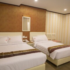 J&Y Hotel Бангкок комната для гостей фото 2