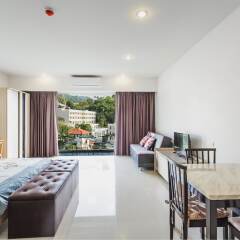 Отель Condo in Karon in Chic Condo (Unit B603) комната для гостей фото 4