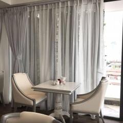 Au Lac II Hotel гостиничный бар