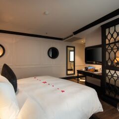 O'Gallery Majestic Hotel & Spa сейф в номере