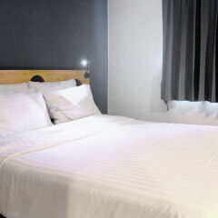 Отель Mybed Sathorn Бангкок комната для гостей фото 3