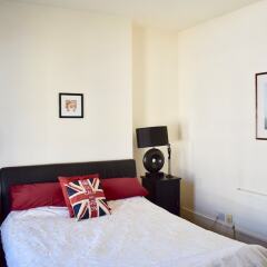 Отель 1 Bedroom Home in Central Brighton Брайтон комната для гостей фото 4