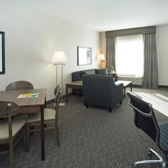 Wingate By Wyndham Calgary Airport In Calgary Canada From - 