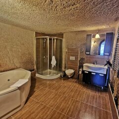Falcon Cave Suites Турция, Гёреме - 1 отзыв об отеле, цены и фото номеров - забронировать отель Falcon Cave Suites онлайн спа фото 2