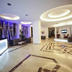 Kayamaris Hotel интерьер отеля