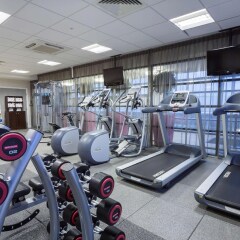 Отель Hampton by Hilton Liverpool/John Lennon Airport Великобритания, Ливерпуль - отзывы, цены и фото номеров - забронировать отель Hampton by Hilton Liverpool/John Lennon Airport онлайн фитнесс-зал