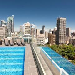 Отель Pullman Sydney Hyde Park с домашними животными