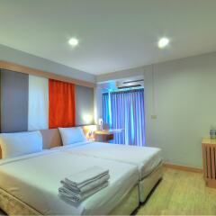 Отель BS RESIDENCE Suvarnabhumi Таиланд, Бангкок - - забронировать отель BS RESIDENCE Suvarnabhumi, цены и фото номеров комната для гостей